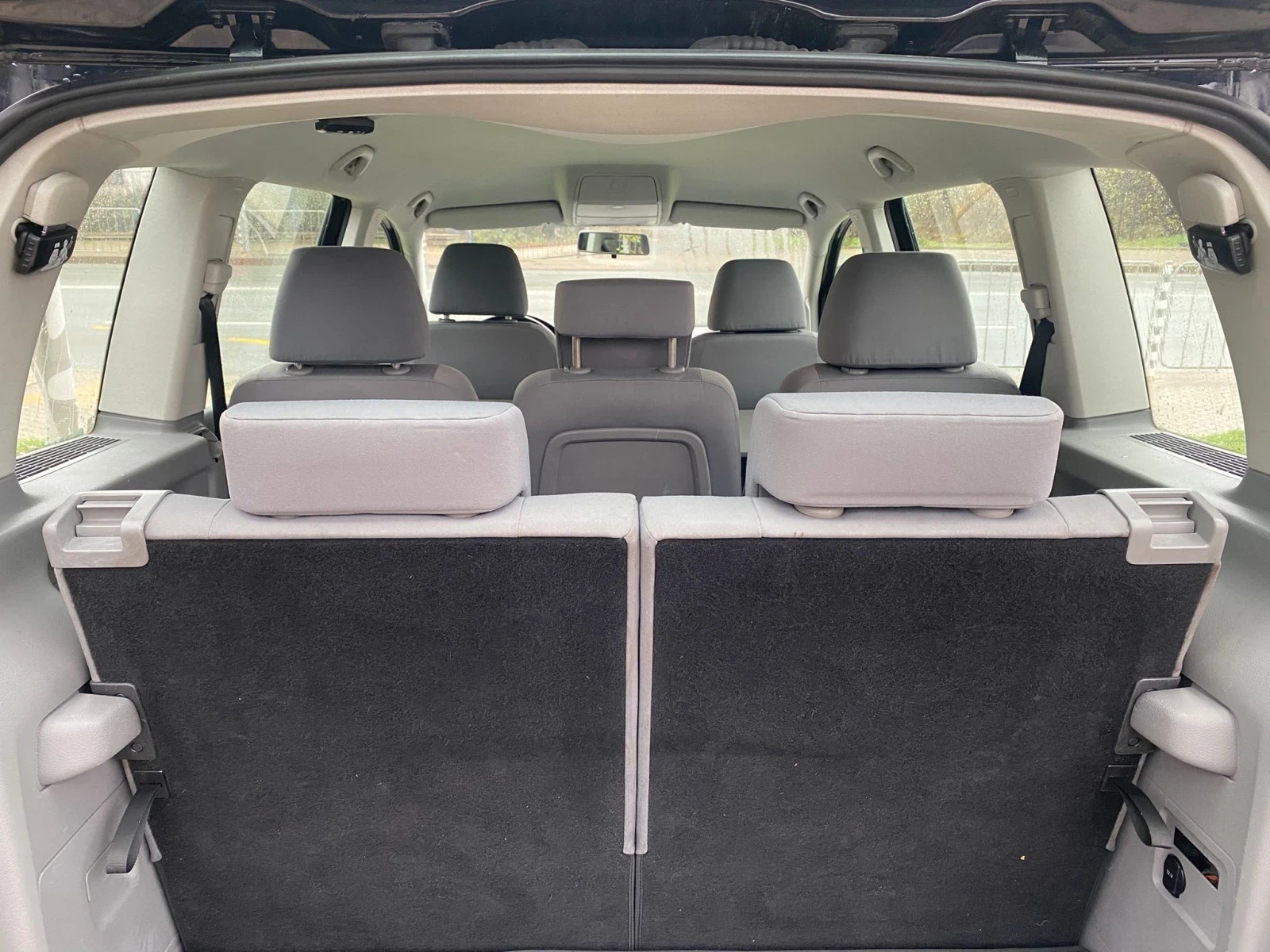 VW Touran 1.9TDi/7MECTEH | Mobile.bg   12