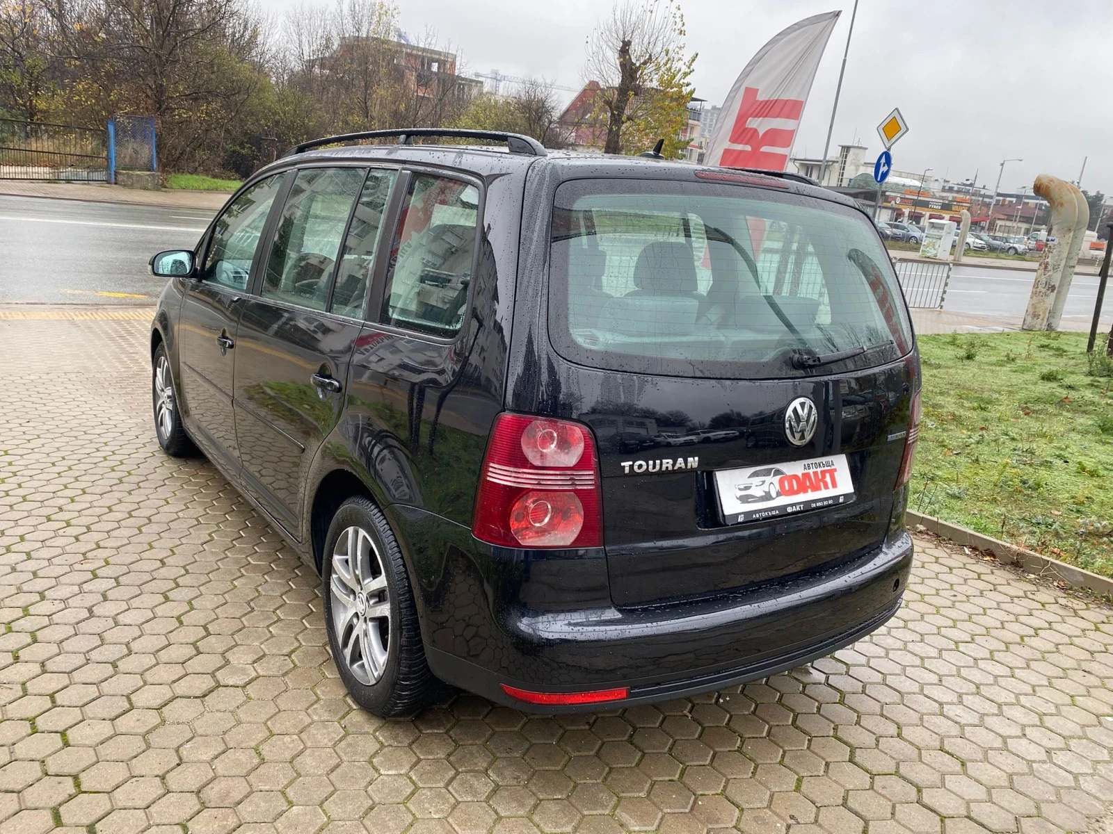 VW Touran 1.9TDi/7MECTEH | Mobile.bg   6
