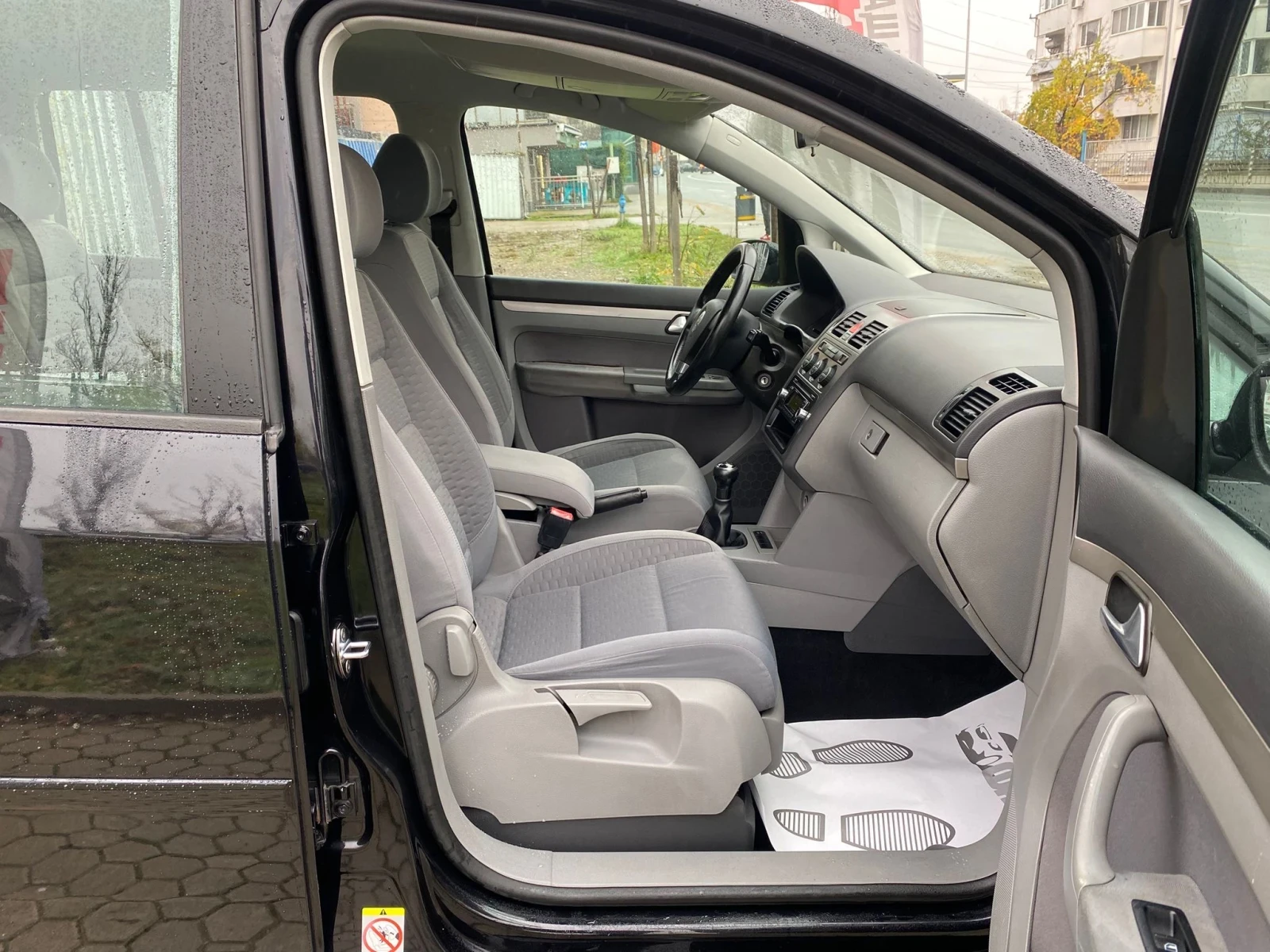 VW Touran 1.9TDi/7MECTEH | Mobile.bg   11