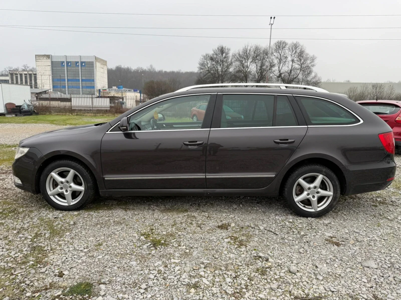 Skoda Superb 2.0 TDI - 4x4 - изображение 4