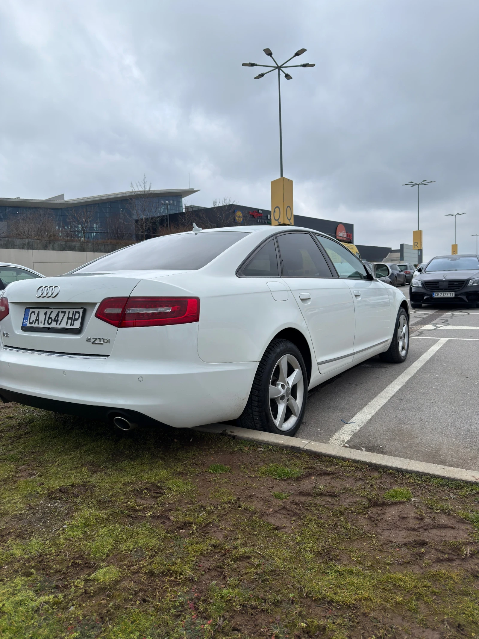 Audi A6 C6 FACELIFT, снимка 7 - Автомобили и джипове - 53418435
