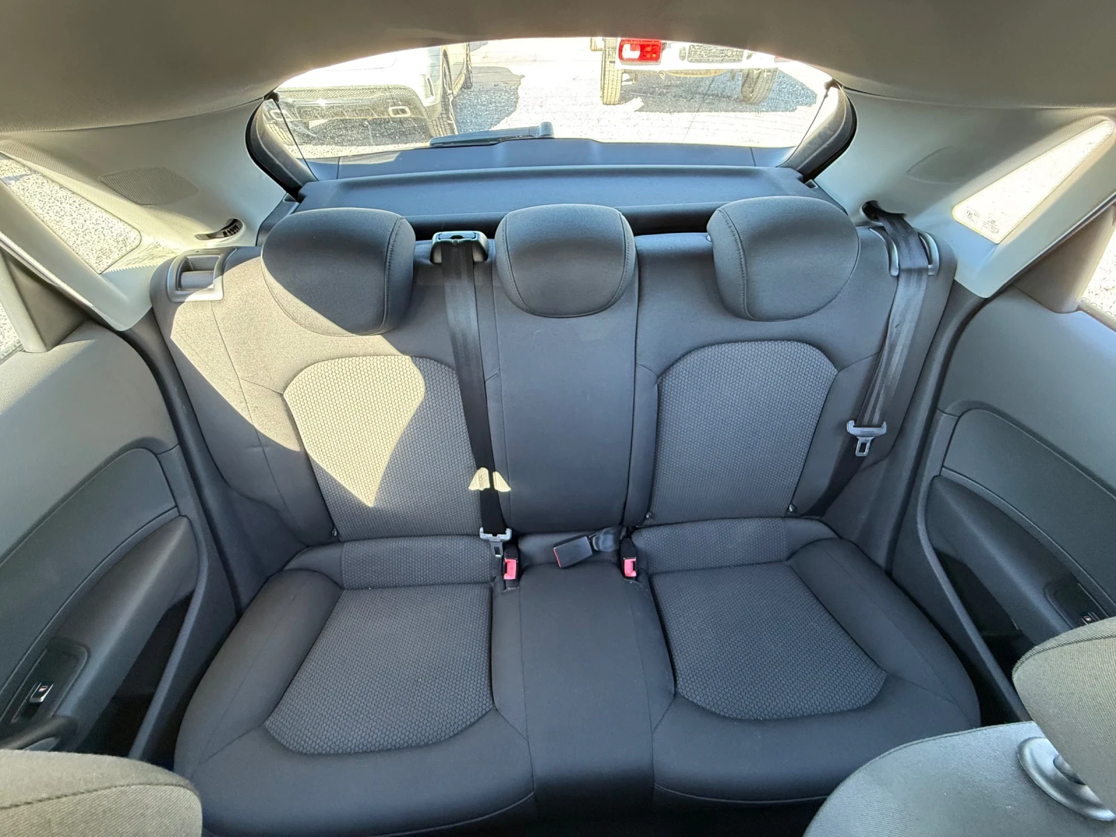 Audi A1 Sportback 1.6 TDI 115kc Face Sport Line Bi-color | Mobile.bg � ����������� 13