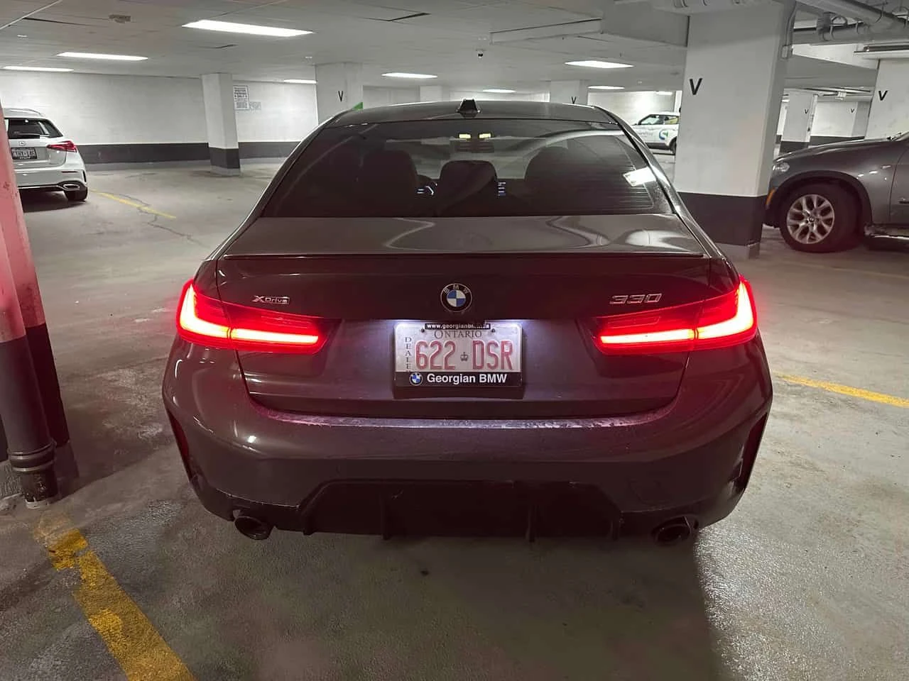 BMW 330 330i xDrive  CARFAX, снимка 4 - Автомобили и джипове - 54244123