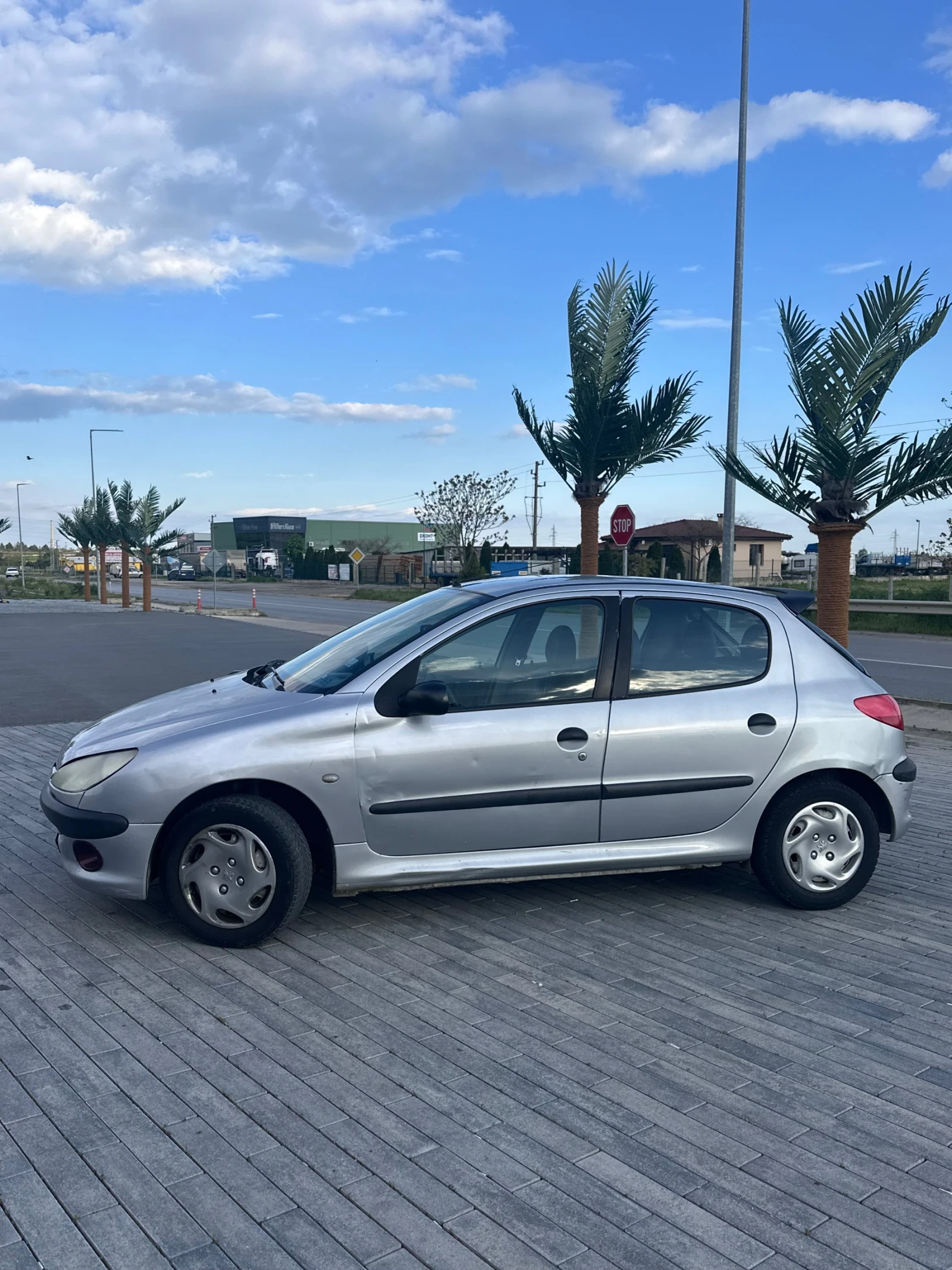 Peugeot 206, снимка 4 - Автомобили и джипове - 54391457