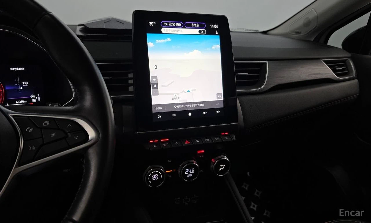 Renault Captur * 1.3TCe* PARIS EDITION* КОЖА* ПОДГРЕВ* LANE ASSIS, снимка 15 - Автомобили и джипове - 54460241