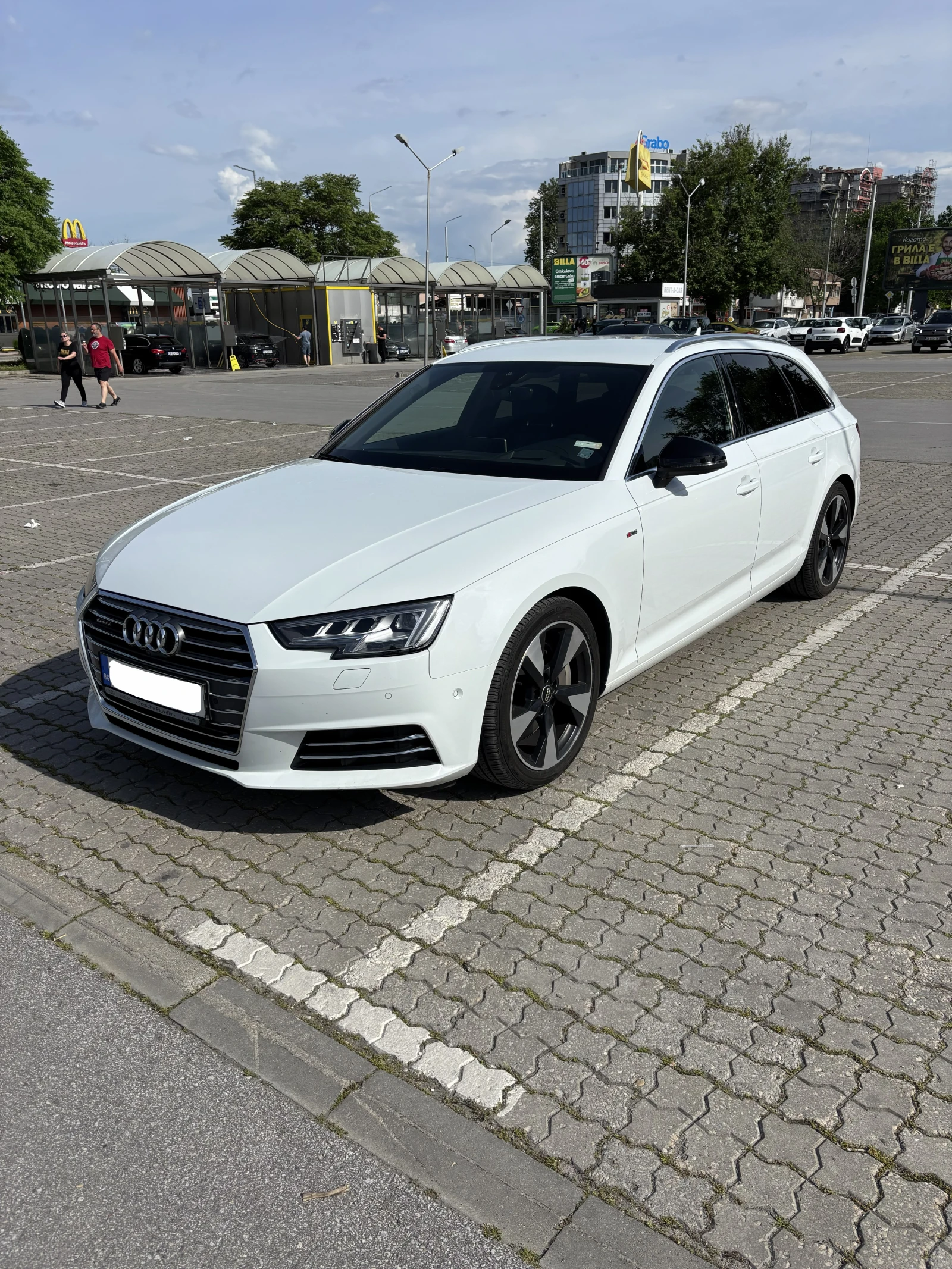 Audi A4, снимка 2 - Автомобили и джипове - 54744172