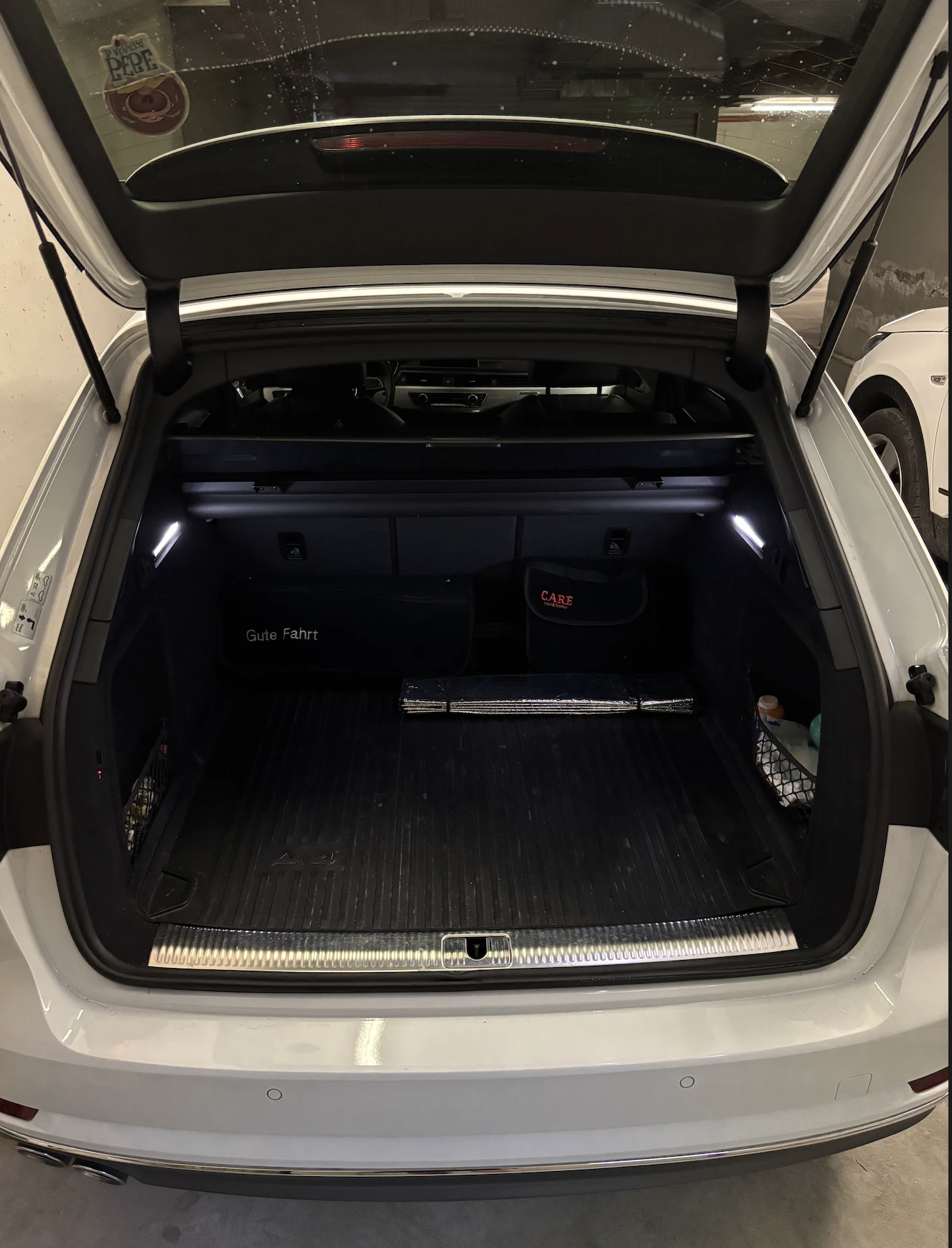 Audi A4, снимка 14 - Автомобили и джипове - 54744172