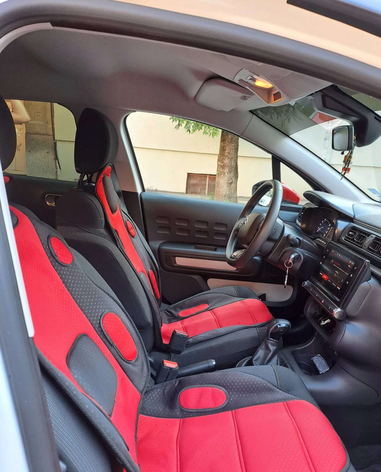 Citroen C3, снимка 8 - Автомобили и джипове - 55039011