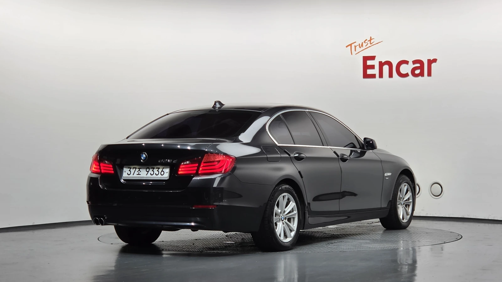BMW 525 D Xdrive, снимка 3 - Автомобили и джипове - 55405559