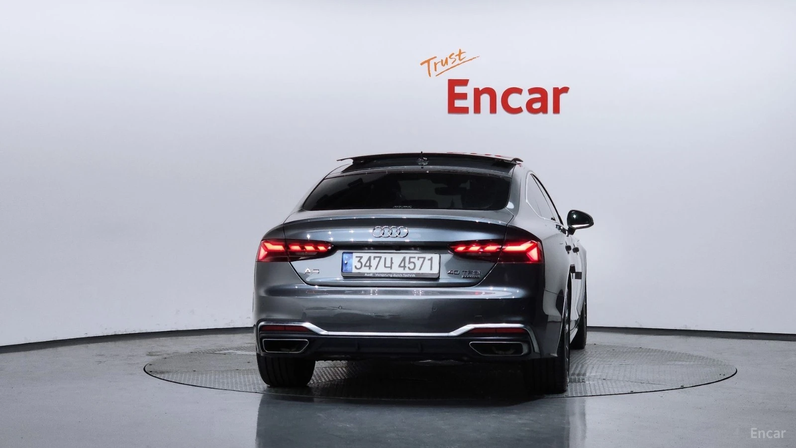 Audi A5 40 TFSI* QUATTRO* PREMIUM SPORTBACK* АВТОКРЕДИТ, снимка 4 - Автомобили и джипове - 55617192
