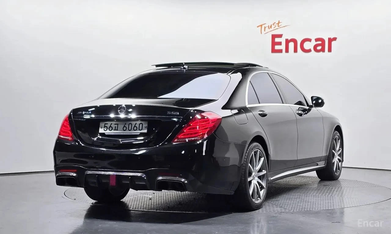 Mercedes-Benz S 63 AMG 4MATIC /ОБДУХВАНЕ/ПАНОРАМА/ДИСТРОНИК/360, снимка 2 - Автомобили и джипове - 55823419