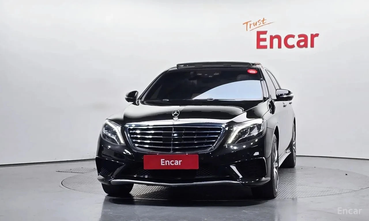 Mercedes-Benz S 63 AMG 4MATIC /ОБДУХВАНЕ/ПАНОРАМА/ДИСТРОНИК/360, снимка 3 - Автомобили и джипове - 55823419