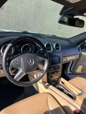 Mercedes-Benz GL 500 4M* AMG-pkg* H/K* Подгрев* Обдух* Пано* Мъртва зон - 18900 лв. - 56392204 7