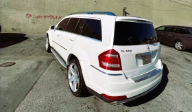 Mercedes-Benz GL 500 4M* AMG-pkg* H/K* Подгрев* Обдух* Пано* Мъртва зон - 18900 лв. - 56392204 3