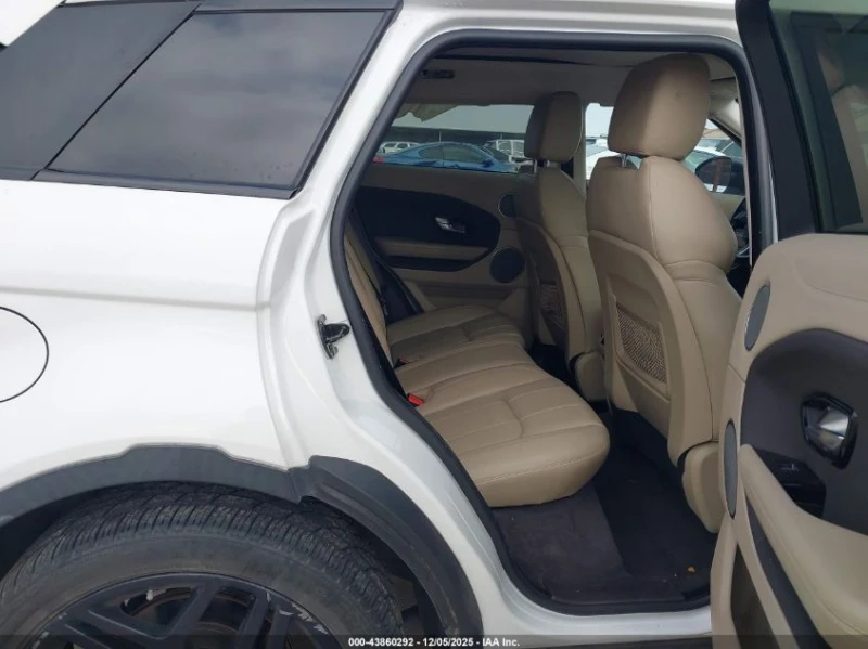 Land Rover Range Rover Evoque Se/Se Premium, снимка 8 - Автомобили и джипове - 53427271