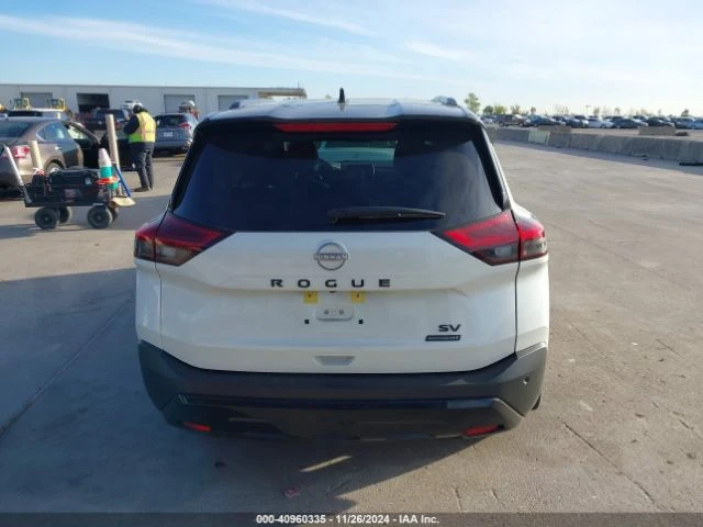 Nissan Rogue Минимална щета, Сервизна история!, снимка 8 - Автомобили и джипове - 48744220