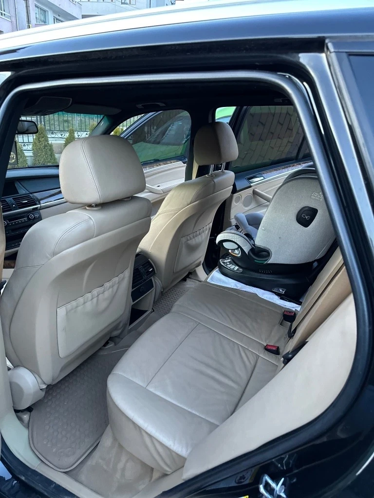 BMW X5  - изображение 8