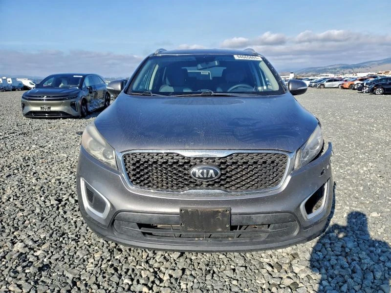 Kia Sorento 3.3L 6 All wheel drive, снимка 10 - Автомобили и джипове - 53083478