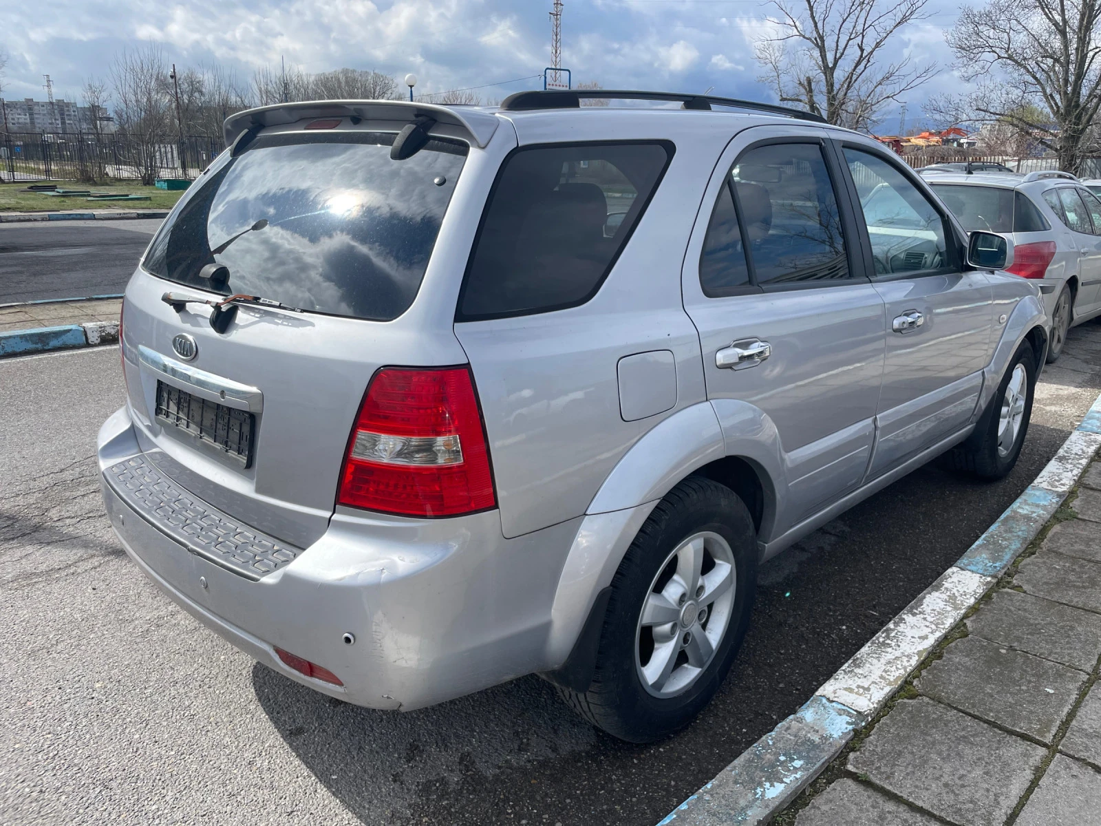 Kia Sorento 2.5CRDI tip D4CB - изображение 4