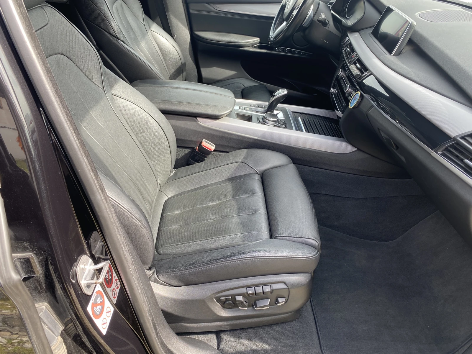 BMW X5 xDrive30d/M-Pack/ОБДУХВАНЕ/360-КАМЕРИ/ПАНОРАМА/FUL - изображение 7