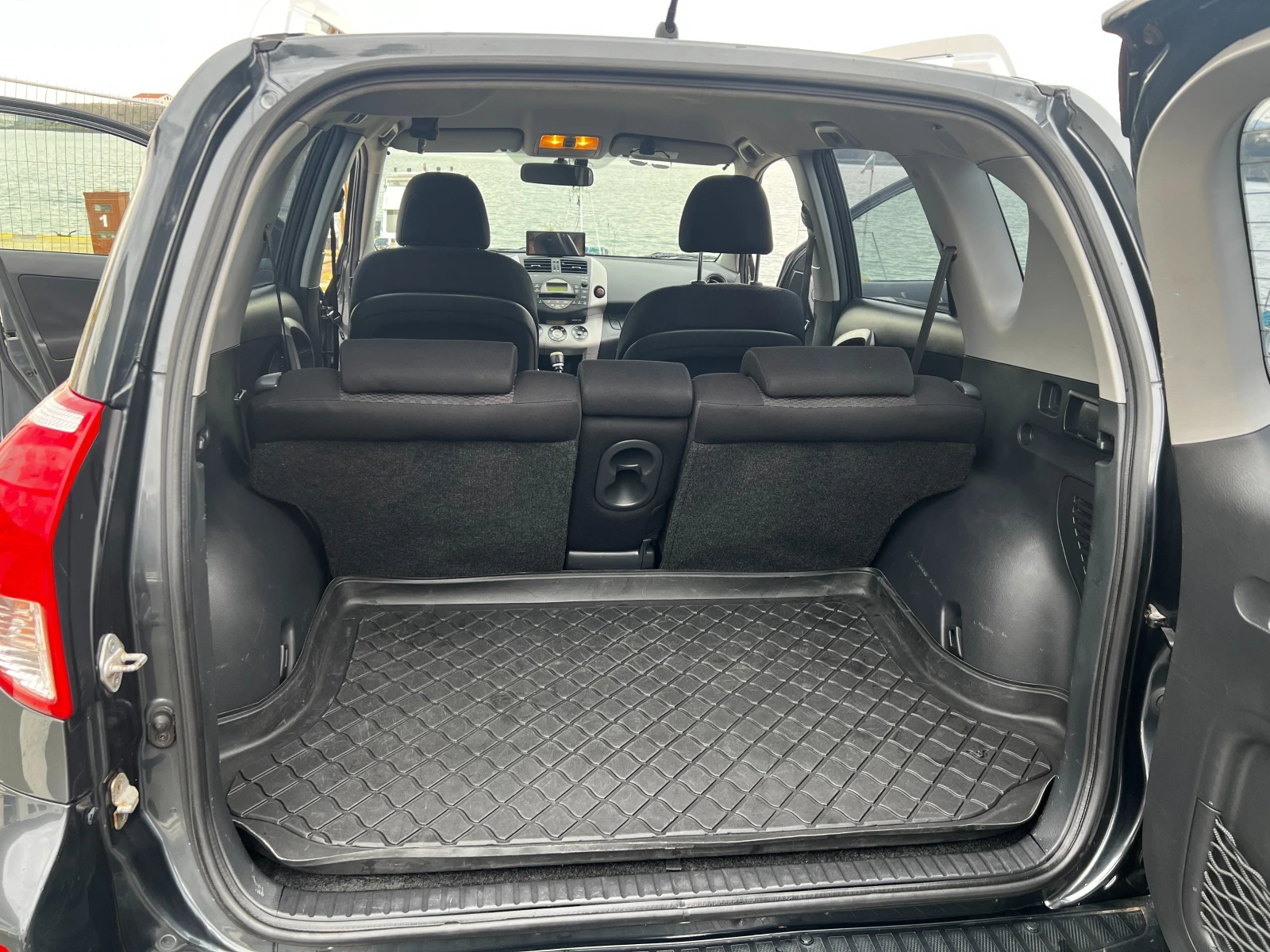 Toyota Rav4  - изображение 7