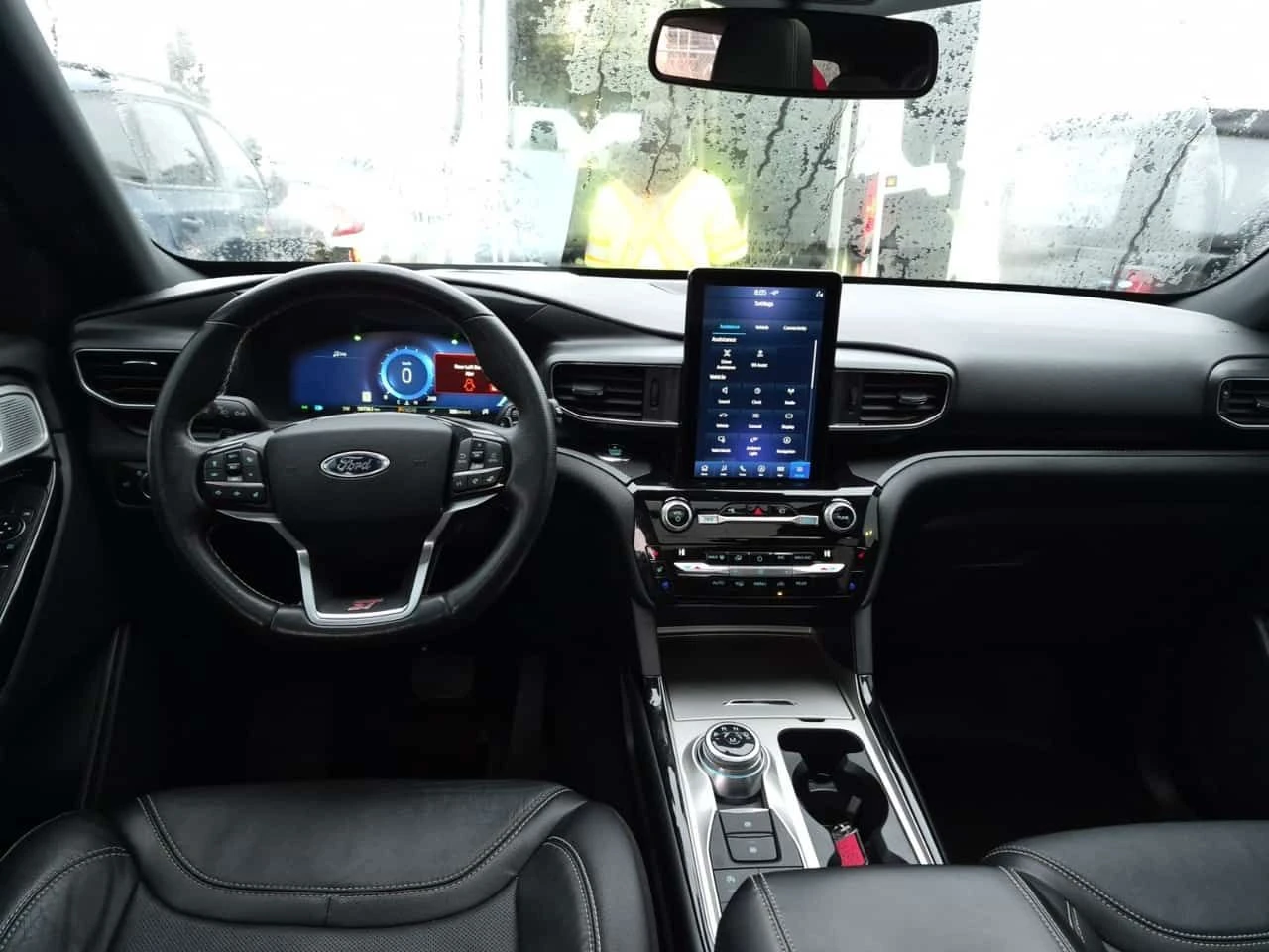 Ford Explorer  ST| CARFAX| 360| PANORAMA| ОБДУХВАНЕ| , снимка 10 - Автомобили и джипове - 53827308