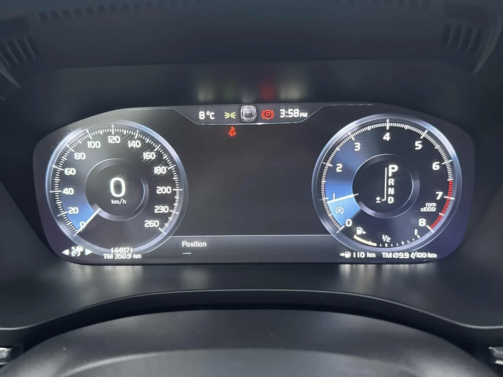 Volvo XC60 MOMENTUM * * CARFAX * * АВТО КРЕДИТ * * , снимка 8 - Автомобили и джипове - 53930052