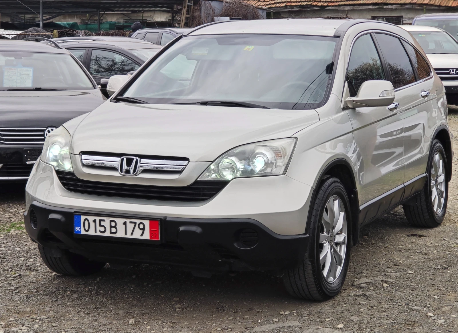 Honda Cr-v 2.0-АТ-CH, снимка 2 - Автомобили и джипове - 53977725