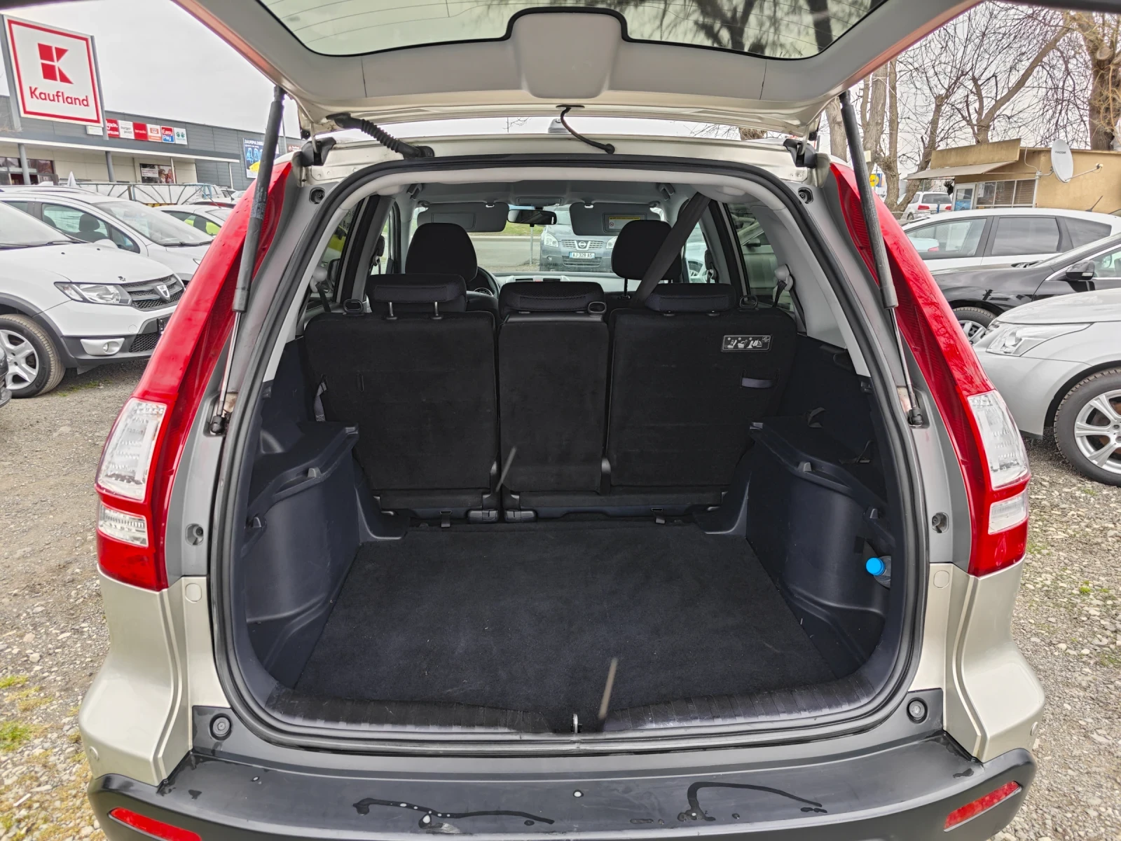 Honda Cr-v 2.0-АТ-CH, снимка 8 - Автомобили и джипове - 53977725