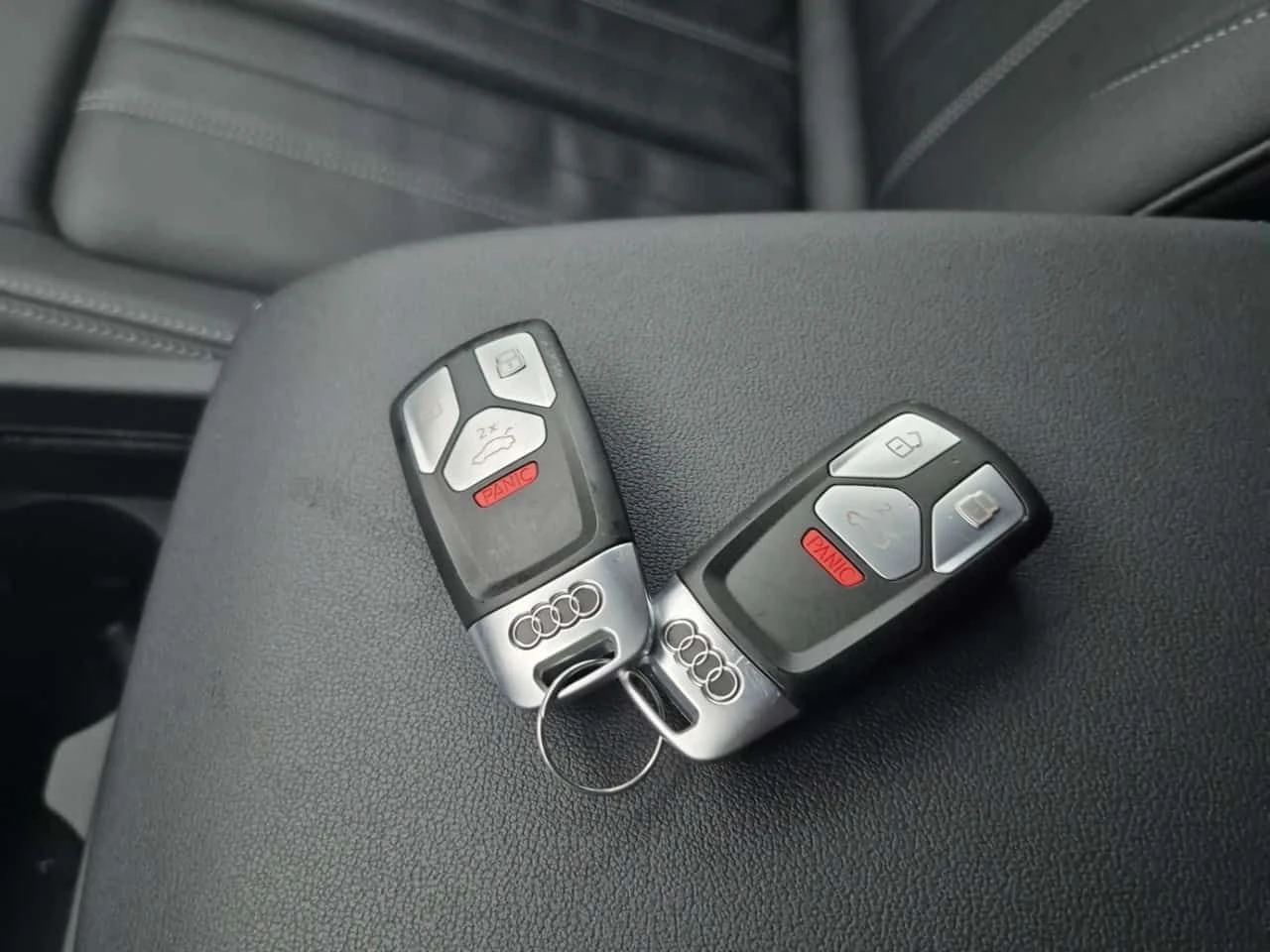 Audi Q5 * KOMFORT * ПОДГРЕВ* ДИСТРОНИК* ДВА КЛЮЧА* , снимка 8 - Автомобили и джипове - 54043223