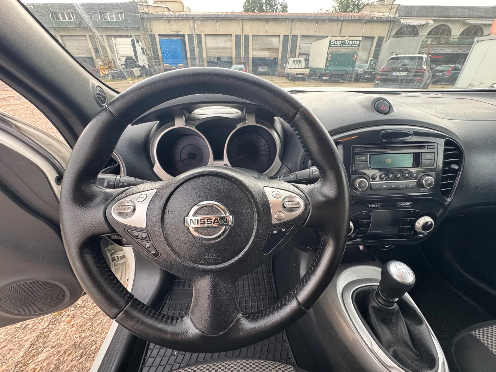 Nissan Juke 1.5 dCi , снимка 10 - Автомобили и джипове - 55411841