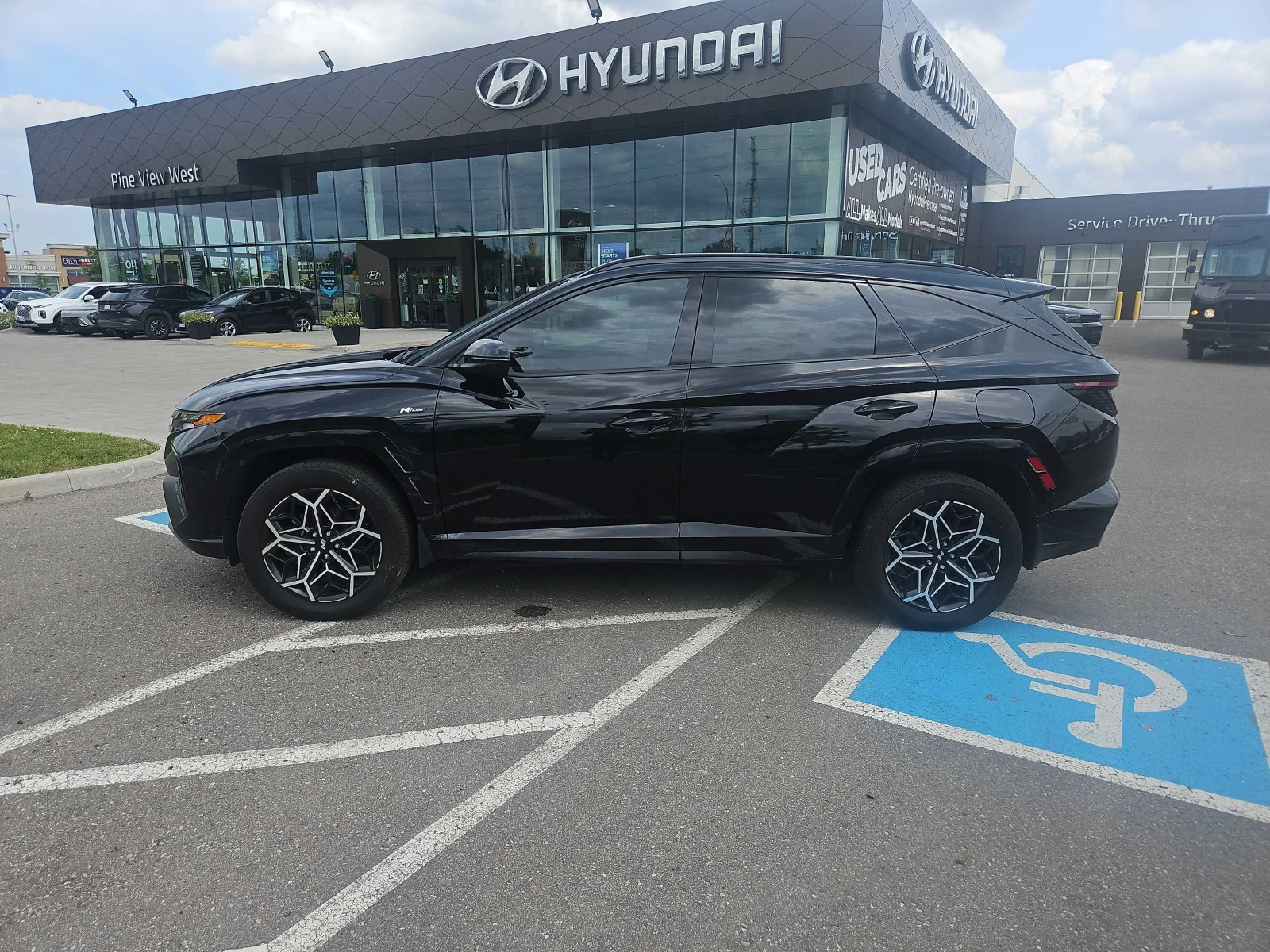 Hyundai Tucson, снимка 2 - Автомобили и джипове - 55689965