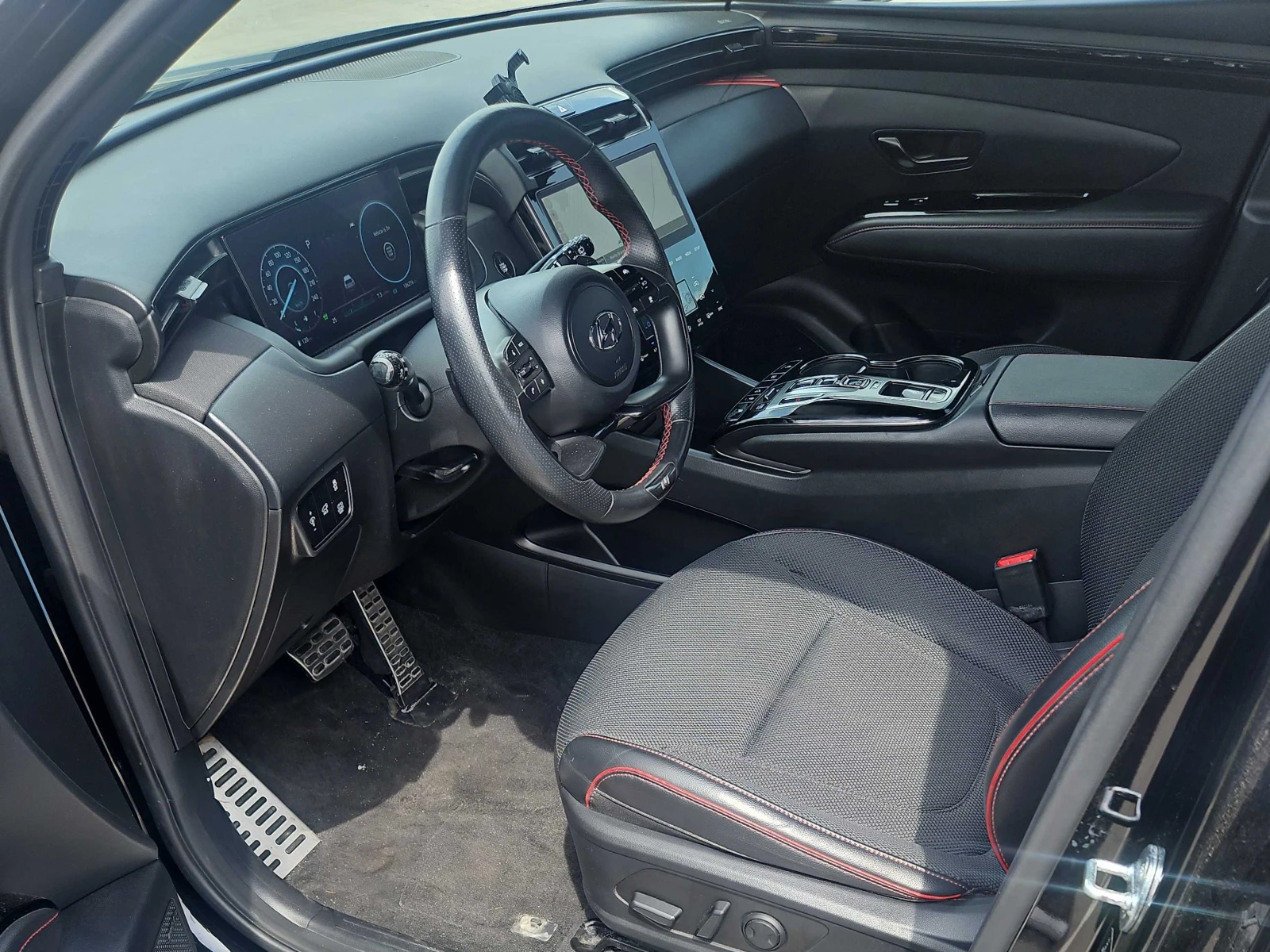 Hyundai Tucson, снимка 5 - Автомобили и джипове - 55689965