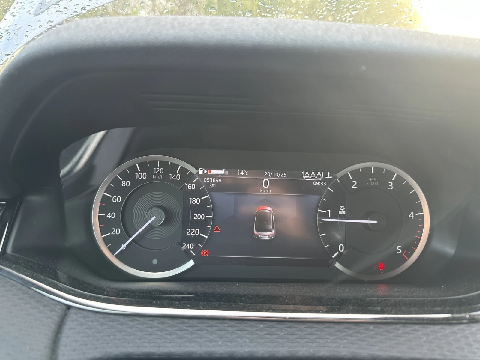 Land Rover Range Rover Evoque 2.0 TD4 R-Dynamic Navi Leather, снимка 12 - Автомобили и джипове - 56159622