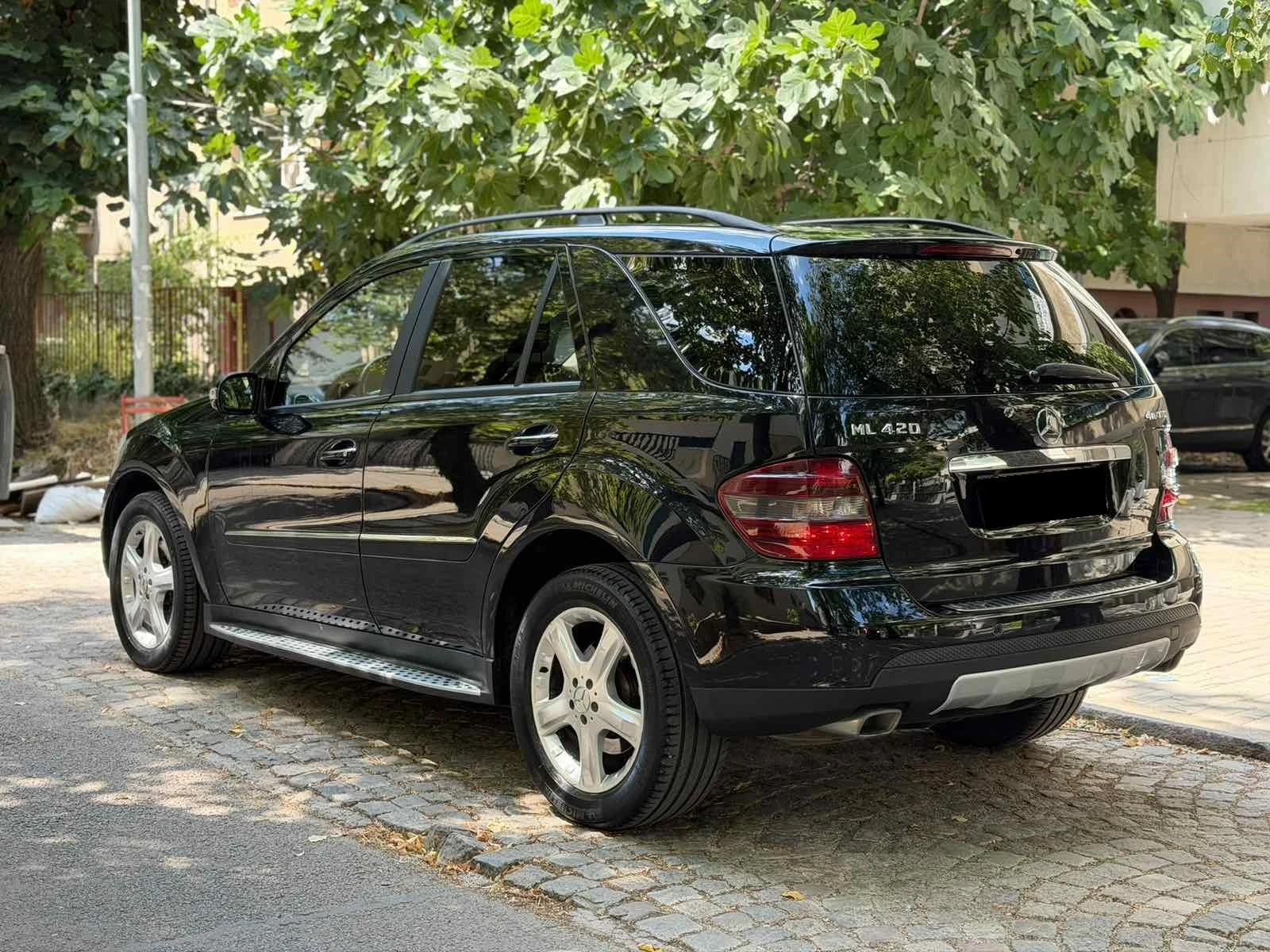 Mercedes-Benz ML 420 CDI 4 MATIC, снимка 2 - Автомобили и джипове - 56242399