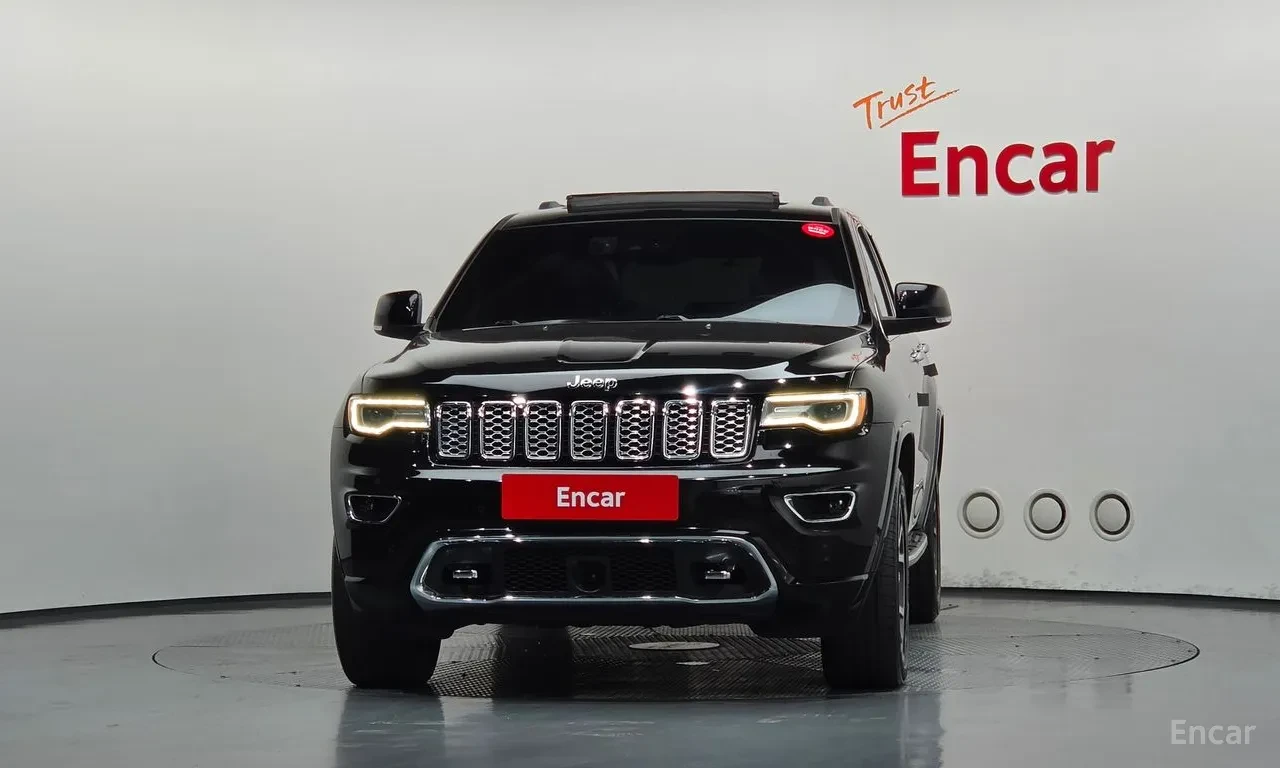 Jeep Grand cherokee 3.6 OVERLAND / ����� / DISTRONIC / PANO / FULL | Mobile.bg � ����������� 3