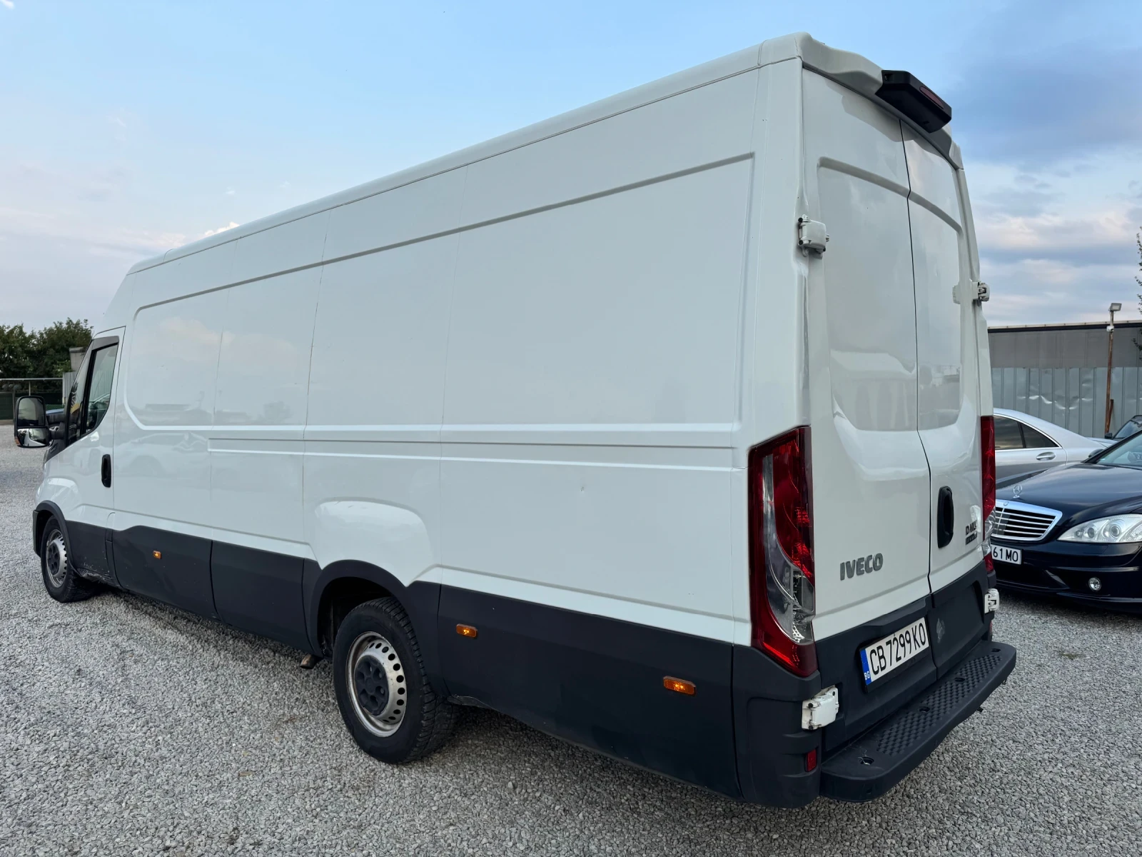 Iveco 35s13 2.3-136ps / АВТОМАТИК / ПЕРФЕКТЕН - изображение 6