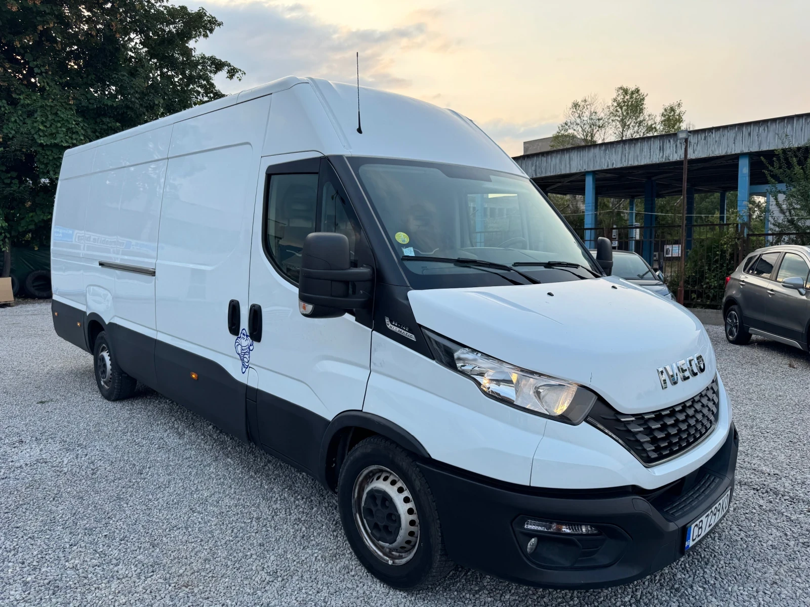 Iveco 35s13 2.3-136ps / АВТОМАТИК / ПЕРФЕКТЕН - изображение 3