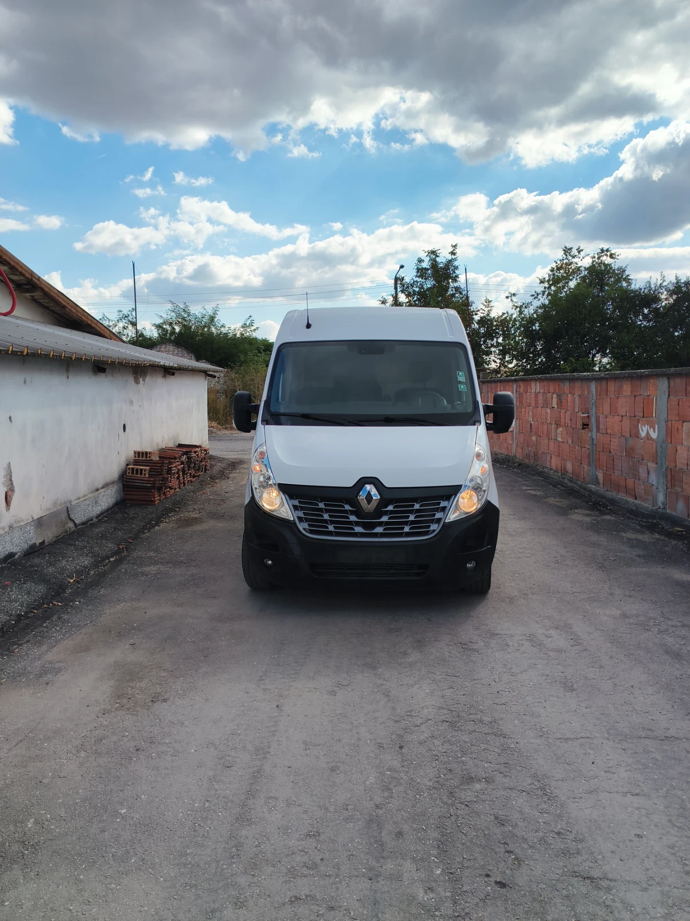 Renault Master 2.3