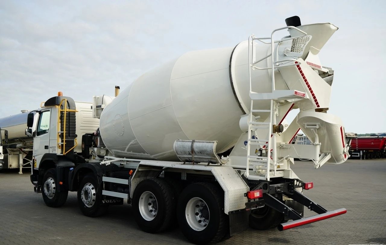 Volvo Fm FMX 410* ЛИЗИНГ* 8х4* LIEBHERR* 9m3* , снимка 3 - Камиони - 56261543