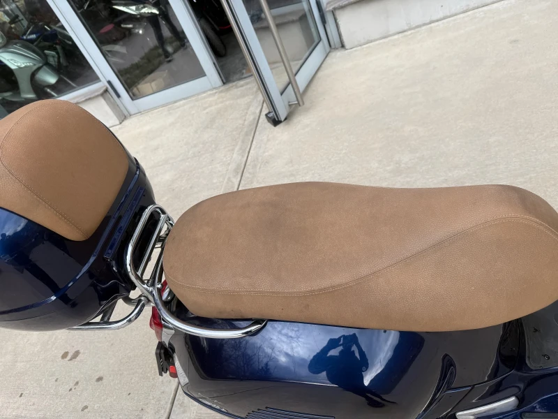 Vespa 300 2021 ABS ASR LED 300, снимка 9 - Мотоциклети и мототехника - 53467176