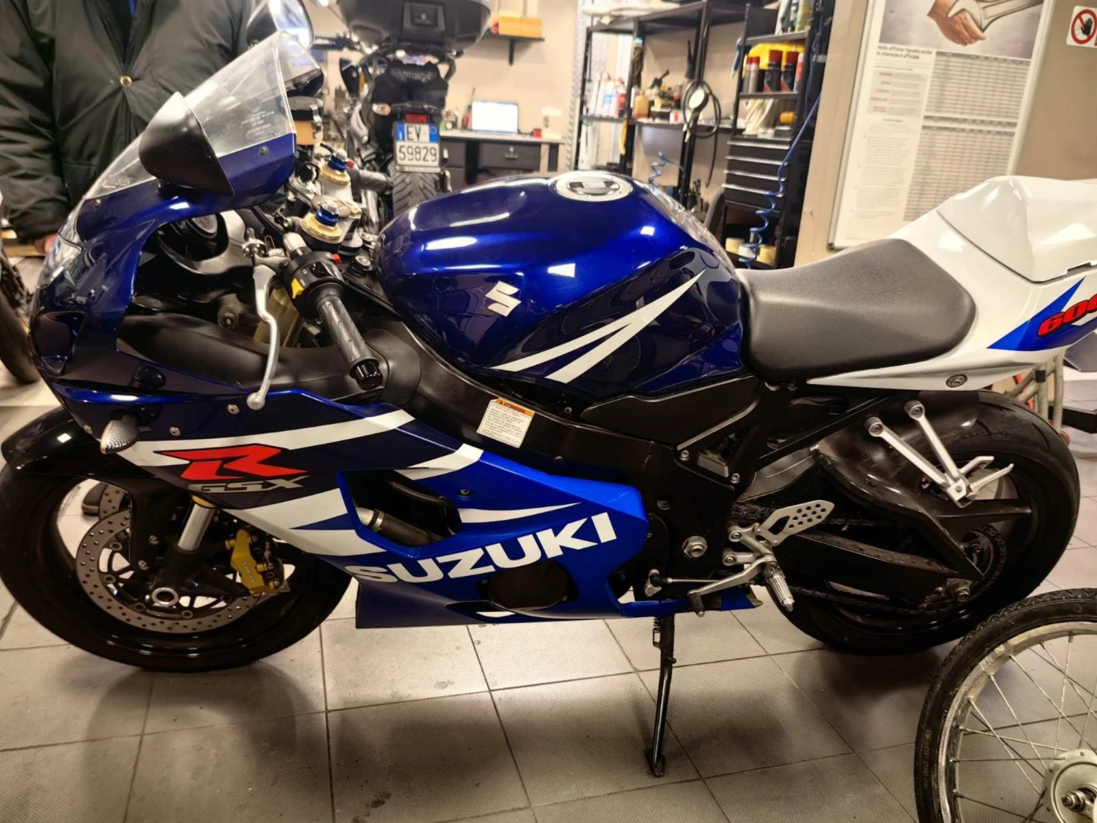 Suzuki Gsxr 600! ������ !!! ������� ���� ! | Mobile.bg � ����������� 13