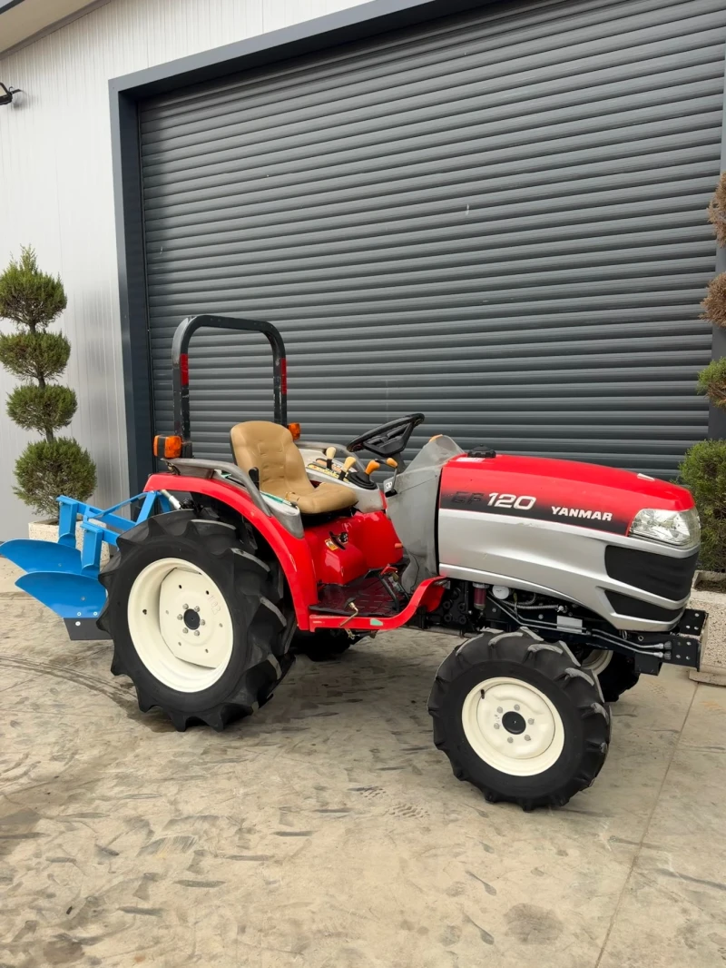 Трактор Yanmar EF120, снимка 2 - Селскостопанска техника - 52974428