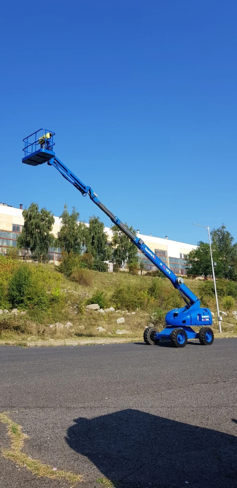 Автовишка Друга марка HAULOTTE H23 TPX  4x4, снимка 4 - Индустриална техника - 49706414