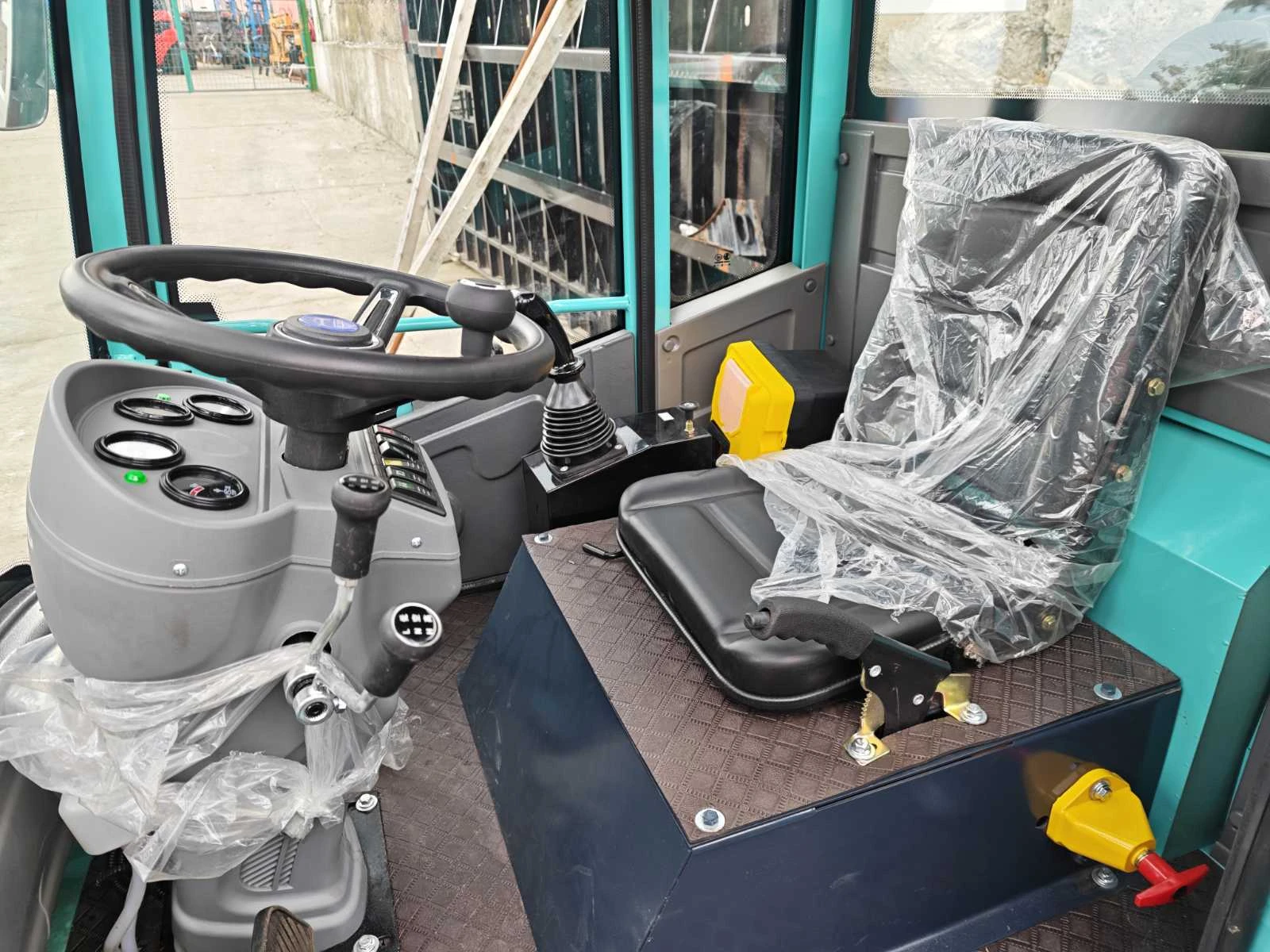 ���� ����� �������� Komatsu ����� ���� 65 �.� | Mobile.bg � ����������� 11