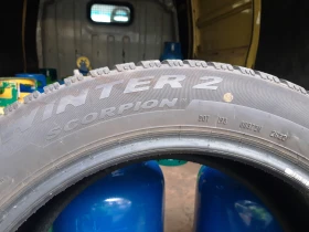 Гуми Зимни 235/55R19, снимка 7 - Гуми и джанти - 47909300