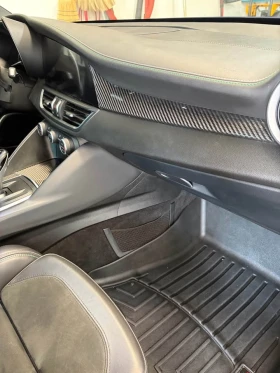 Alfa Romeo Giulia Quadrifoglio, АВТОКРЕДИТ, снимка 11