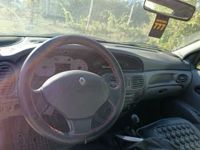 Renault Megane, снимка 1