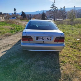 Mercedes-Benz E 220 220 CDI, снимка 3