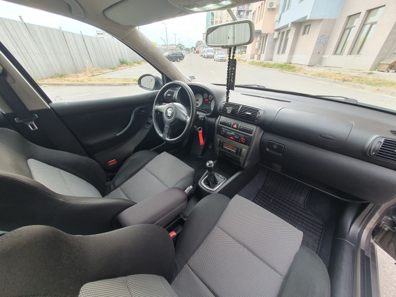 Seat Leon ARL, снимка 9 - Автомобили и джипове - 45345082